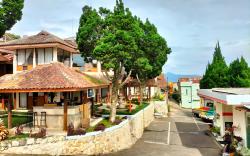 Nur Alam Hotel