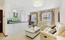 Luxury Mayflower Apartment, Central City Centre