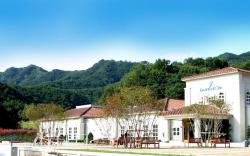 Damyang Spa and Tourist Hotel