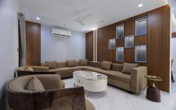 Woodlands Apartment 501-Fully Furnished Luxury Apt