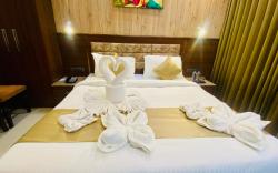 THE CLAN INDORE - VIJAY NAGAR