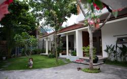 Lạc Villa