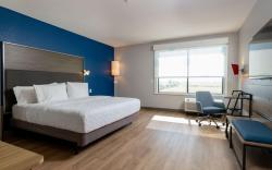 Tru by Hilton Grimes Des Moines