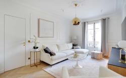 Elegant A/C Apt 2BR/6P – Paris 17th/Monceau