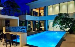 Luxury and private villa