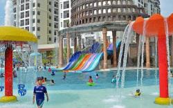 BAYOU LAGOON PARK RESORT (FREE 4Waterpark Tickets)