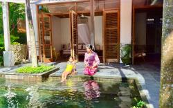 Tropi. 4 bed Villa, walking dist. to  Ubud center