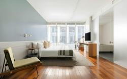 The Slate Hotel Downtown, Sonder