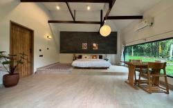 Cozy Romantic in Wildwood cabin