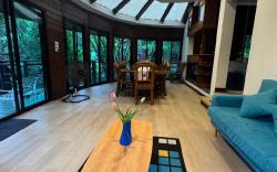 Top River Nest-Upper Floor