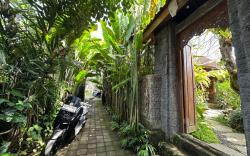 Mahayana Guest House
