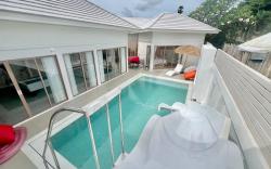 The Botany Pool Villa