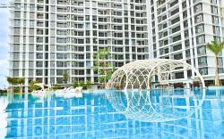 Homie's The Glory Apartment