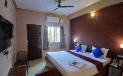 Goroomgo Shriman Palace Puri