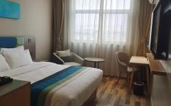 Home Inn Neo Puyang Fanxian Shizipo Avenue