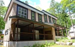 Phoenix Chalets
