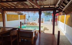 Luxury Private Beachfront 2 BR Villa inc breakfast