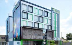 DK Belstar Hotel  Belitung