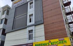 Yellow sapphire Hotel