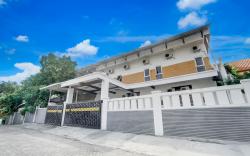 OYO 94693 Sagara Homestay Rungkut