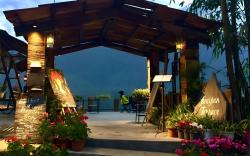 Fansipan Terrace Cafe and Homestay