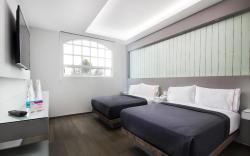 Hotel MX congreso CDMX Trademark Collection by Wyndham