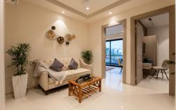 The Lodgers 2 BHK Apartment Near Artemis Hospital