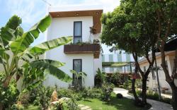 Villa With 4 Studio each,nice garden Đà Nẵng 