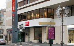 ibis Paris Pont de Suresnes