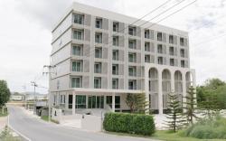M Hotel Kanchanaburi