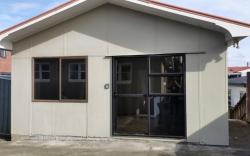 4 double and 2 Sofa Beds in 2 bedrooms Chalet B