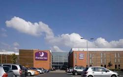 Premier Inn London Heathrow Airport T2 & T3 - Bath Road