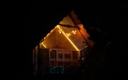 Gisban Wood Cabana & Hostel