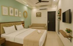 Pool Side Studio | 500 m to Beach, Pubs & Casino's