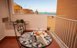 Holiday House Annunziata 2