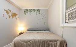 Prime Columbus Circle 1BR: Steps from Central Park