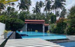 5BR Private Villa With pool Near Unawatuna Beach