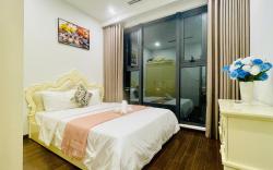 Khang's House - 2Br Vinhome Smart City 1518