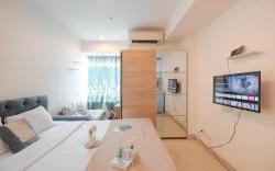 Neutral Studio Room Grand Kamala Lagoon ByTravelio
