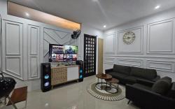 Lanafira Villa, Batu, Malang
3BR