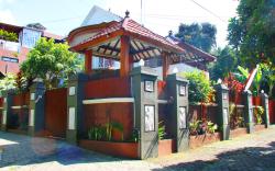 Adiwinoto villa and homestay