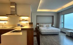 Si Beach Studio at A la Carte My Khe Beach