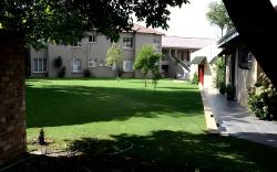 Airport Lodge Guest House