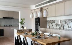 Zhome- Xin Tian Di Luxury Apartment