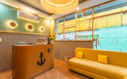 Hostel De Offlanders Rishikesh • Stay • Connect • Explore 