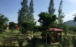 Kaengkachan Lake Hill Resort