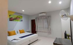 Sunshine Guesthouse Nanai Patong