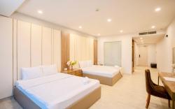 Spacious 5*Suites@Gold Coast Building, Beach Front