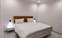 THE GRAND VISTA HOTEL