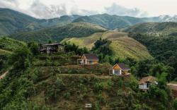 Baan Klangkao - บ้านกลางเขา สะปัน